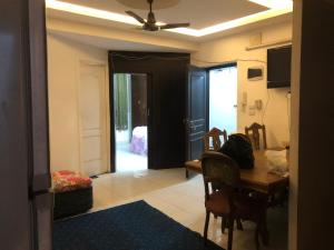 المعادى عرب رابع شارع شمال بعد الشهر العقاري