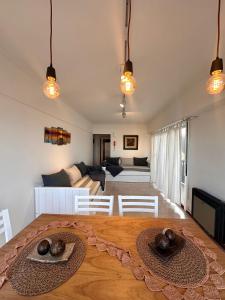 Amanecer frente al mar 2