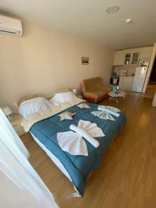 SEA VIEW Apartment on the Sunny Beach