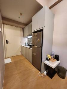 2 Bed Room Tanglin Pakuwon mall