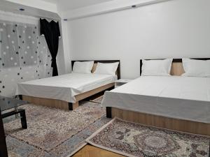 Popei Marinarul fara santieristi si petrecareti