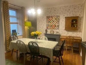 3 bed town house llandeilo Carmarthenshire - Llangathen