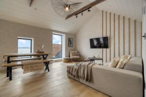 Panoramic Sea View Apartment