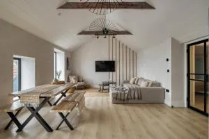 Panoramic Sea View Apartment - The Mumbles