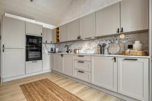 Panoramic Sea View Apartment