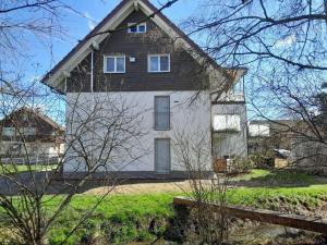 Book Comfortable holiday residence