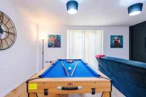 Comfy 2 Bedroom Apartment in Central Manchester, Pool Table and PS4