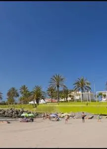 Piscina club pasito blanco - Pasito Blanco