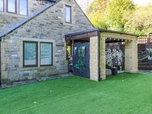 Moor Cottage - Delph