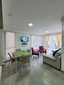 Cali Piso 6-04 Sector Sur Valle Del Lili Confortable Apartamento - El Establo