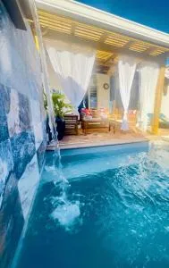 Zandoli piscine, vue mer, paisible, jardin - Guinée-Fleury