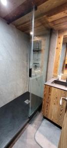 Grands studios vue sur lac