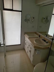 Apartarent - Aptos cerca del parque de la 93