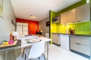 L Orea - Canon d Or - Terrasse - Wifi - Parking Gratuit - 朗贝萨尔