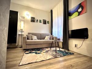 K&H Apartmens Industrial