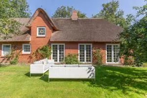 Dat Rousehüs - Risum-Lindholm