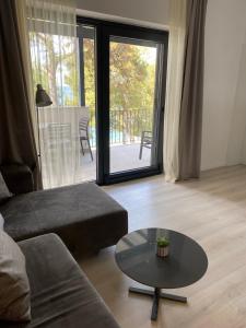 Apartments by the sea Mali Losinj (Losinj) - 3444