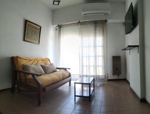 Departamento calle 11, excelente ubicación céntrica