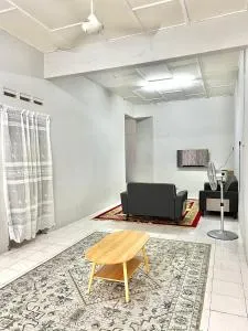 Bed's Homestay Kluang - Kampong Bentong