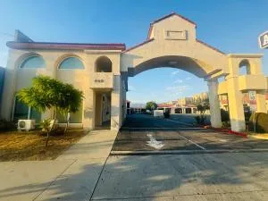 Casa Blanca Hotel & Suites Azusa - أزوسا