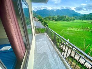 Meadow Mai Chau Homestay
