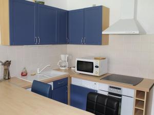 Appartements Studio moderne avec balcon, proche pistes, WIFI - FR-1-787-102 : photos des chambres
