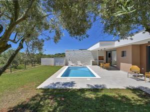 Solis with heated pool