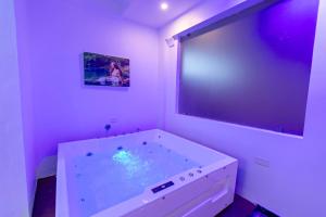 T Resort with Swimming Pool