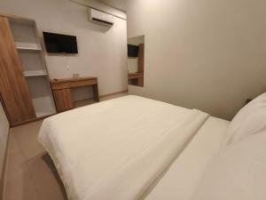 Phòng Giường Đôi Nhỏ (Small Double Room)