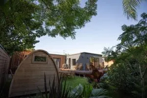 ロカリノステイ青島 - 宫崎