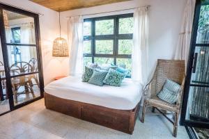 UMI Nest Apartment in Subic Bay with Self-Serve Breakfast - WiFi, Bathtub, Barbecue, Pet Friendly with a Fee