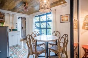 UMI Nest Apartment in Subic Bay with Self-Serve Breakfast - WiFi, Bathtub, Barbecue, Pet Friendly with a Fee