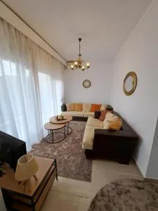 Home sweet home - Megaplátanos