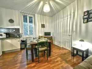 Calme, proche des thermes et des commerces - 瓦尔莱班