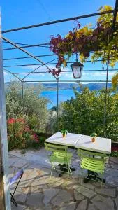 Studio avec terrasse et jolie vue sur le lac - Sainte-Croix-de-Verdon