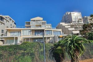 11 Glitter Bay 3 bedroom beach front amazing views