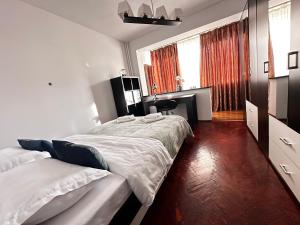 Fortress View Apartment