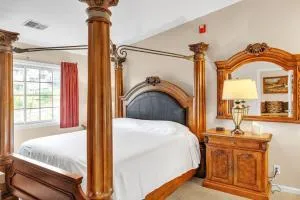 Grand Wood Suites - 3rd Floor Front Side Penthouse Suite 303 - Columbus