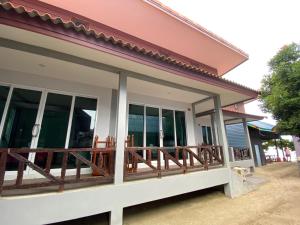 Sangaroon Bungalow