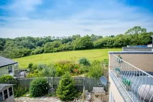 Welcoming peaceful retreat, couples and families - Crunwear