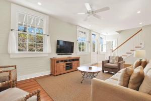 Historic Quarters at the Commissary Unit 2