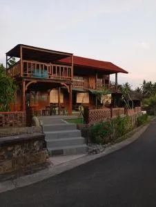 Riverside Medewi - Negara