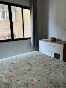 Guilhermina vista mar Wi-Fi garagem 2 quartos 6 pessoas