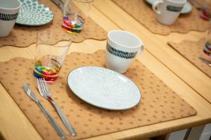 松が谷アパートメント201