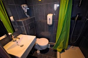 Auberges de jeunesse Plug inn Montmartre by Hiphophostels : photos des chambres