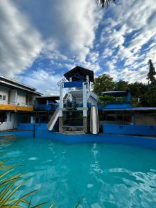 Isla Paraiso Resort-Hotel