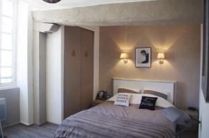 Gite Du Passant Rennais avec balcon sur cour
