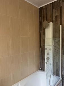 T2 Bayard - Quartier Mézières - 1 chambre -1 terrasse