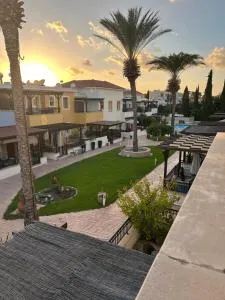 Lovely 2 Bed Apartment Aphrodite Gardens, Paphos, Cyprus - Kato Paphos