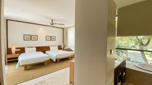 Entire 3 Bedroom Beachfront Villa Danang